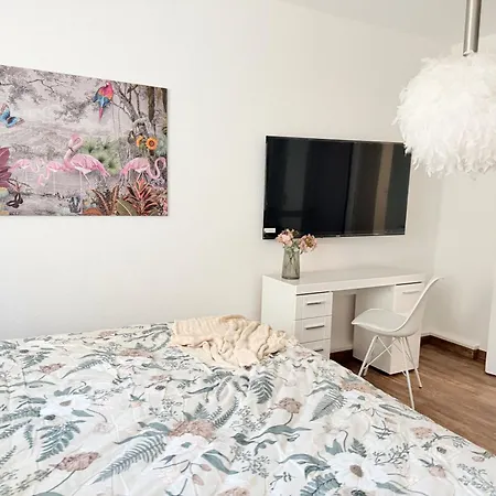 - Cozy Lägenhet